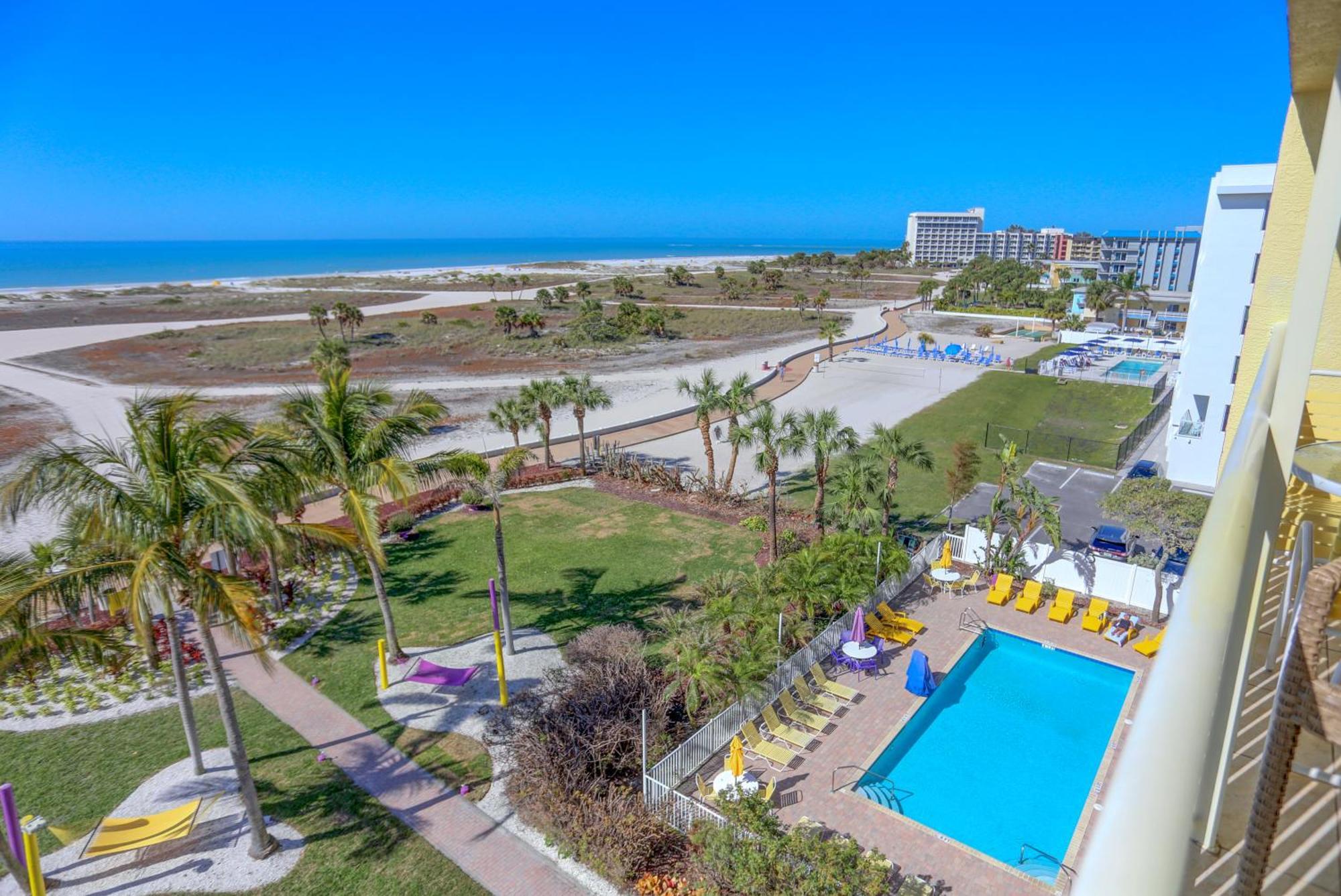 South Beach Condo Hotel By Travel Resort Services, Inc. St. Pete Beach Dış mekan fotoğraf